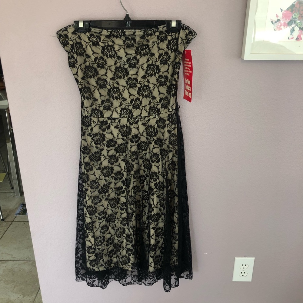 Strapless black lace overlay dress Size L NWT